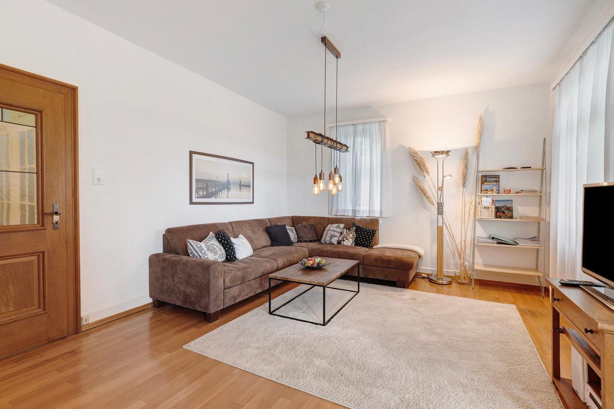 Apartamento Rotes Haus Ueber Den Weinbergen Constanza Exterior foto